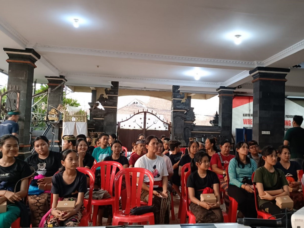 Remaja Br. Tegal Jaya Semangat Ikuti Posyandu Remaja Desa Dalung